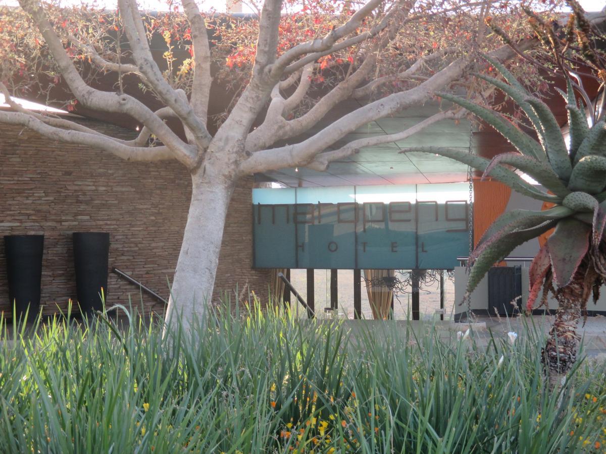 Maropeng Boutique Hotel Magaliesburgo Exterior foto